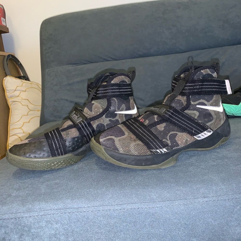 Soldier Lebrons